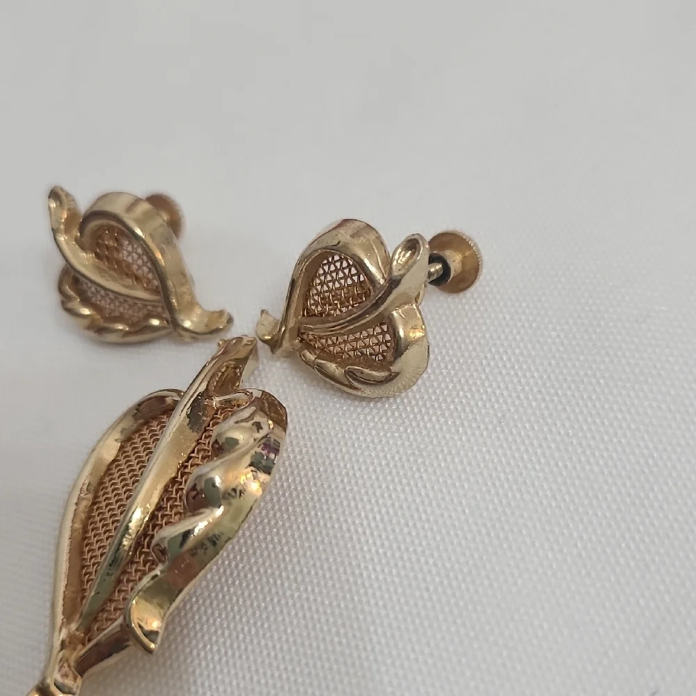 Vintage Leaf Brooch and Earring Set